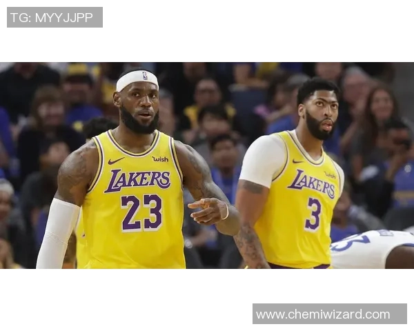 主动发声，亨特或加盟湖人，詹姆斯注定离队，马刺恐成最大黑马？